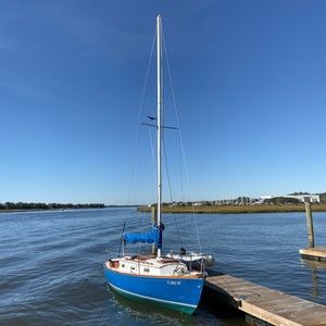 Meet your Posher, Becca